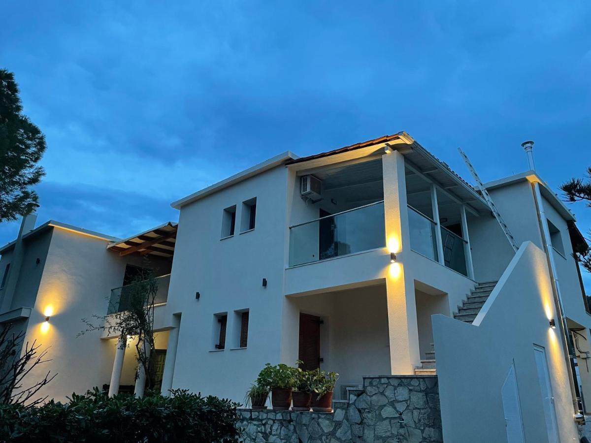 Andromahi Apartments & Suite Лаганас Екстериор снимка