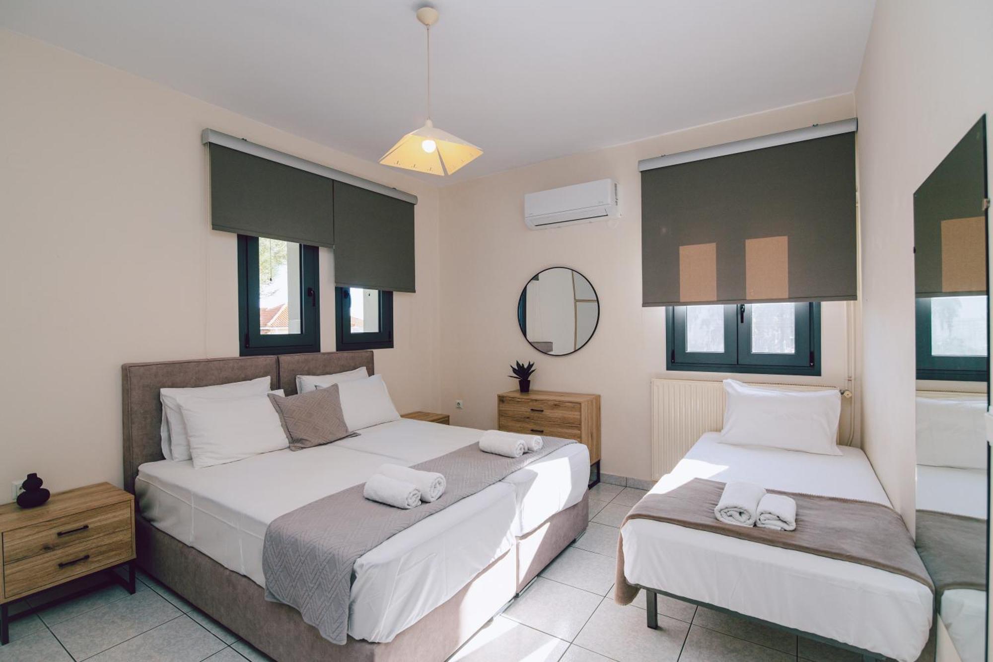 Andromahi Apartments & Suite Лаганас Екстериор снимка