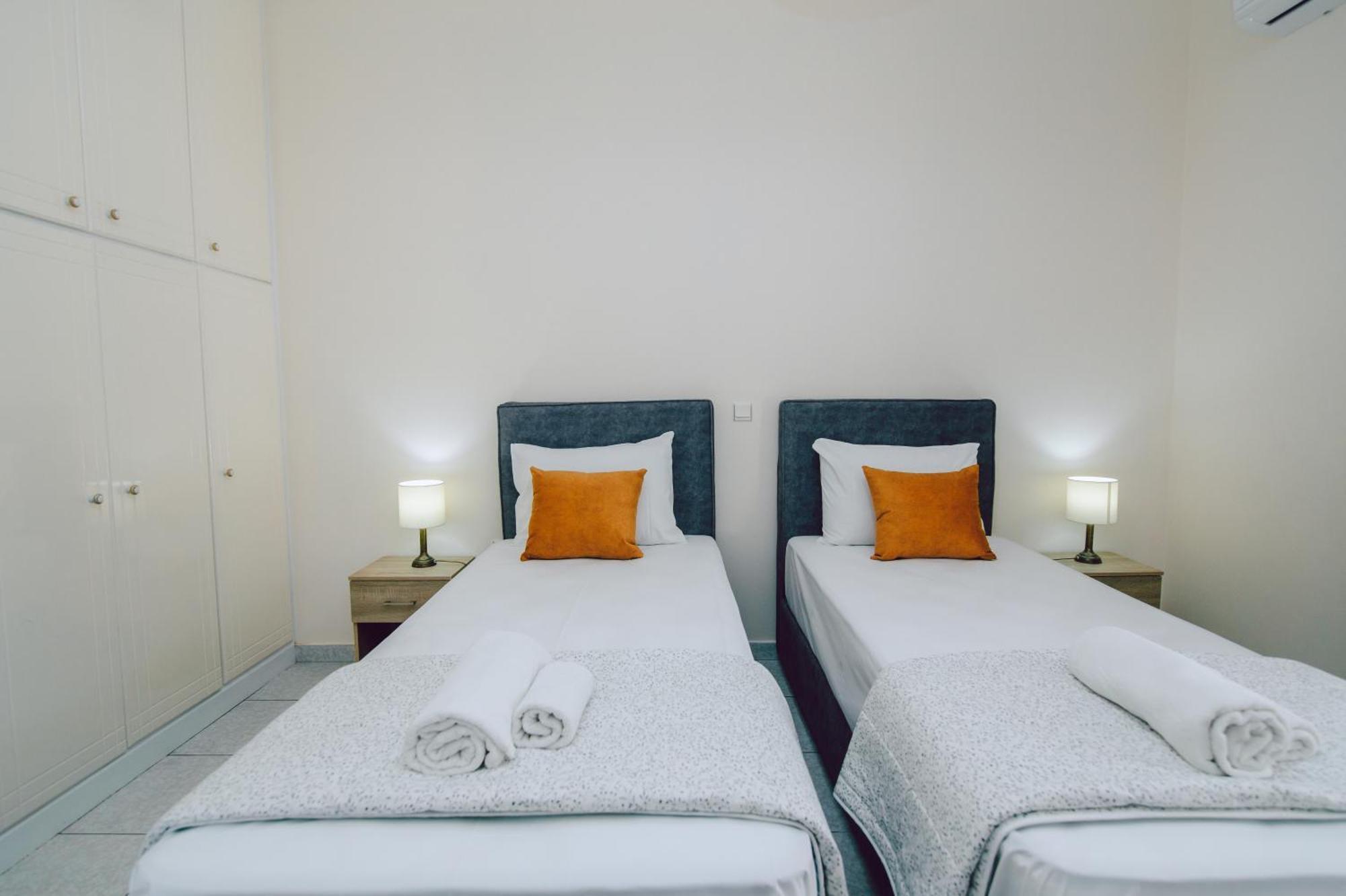 Andromahi Apartments & Suite Лаганас Екстериор снимка