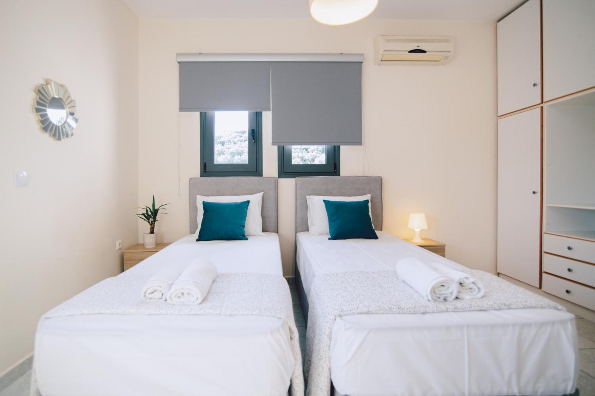 Andromahi Apartments & Suite Лаганас Екстериор снимка